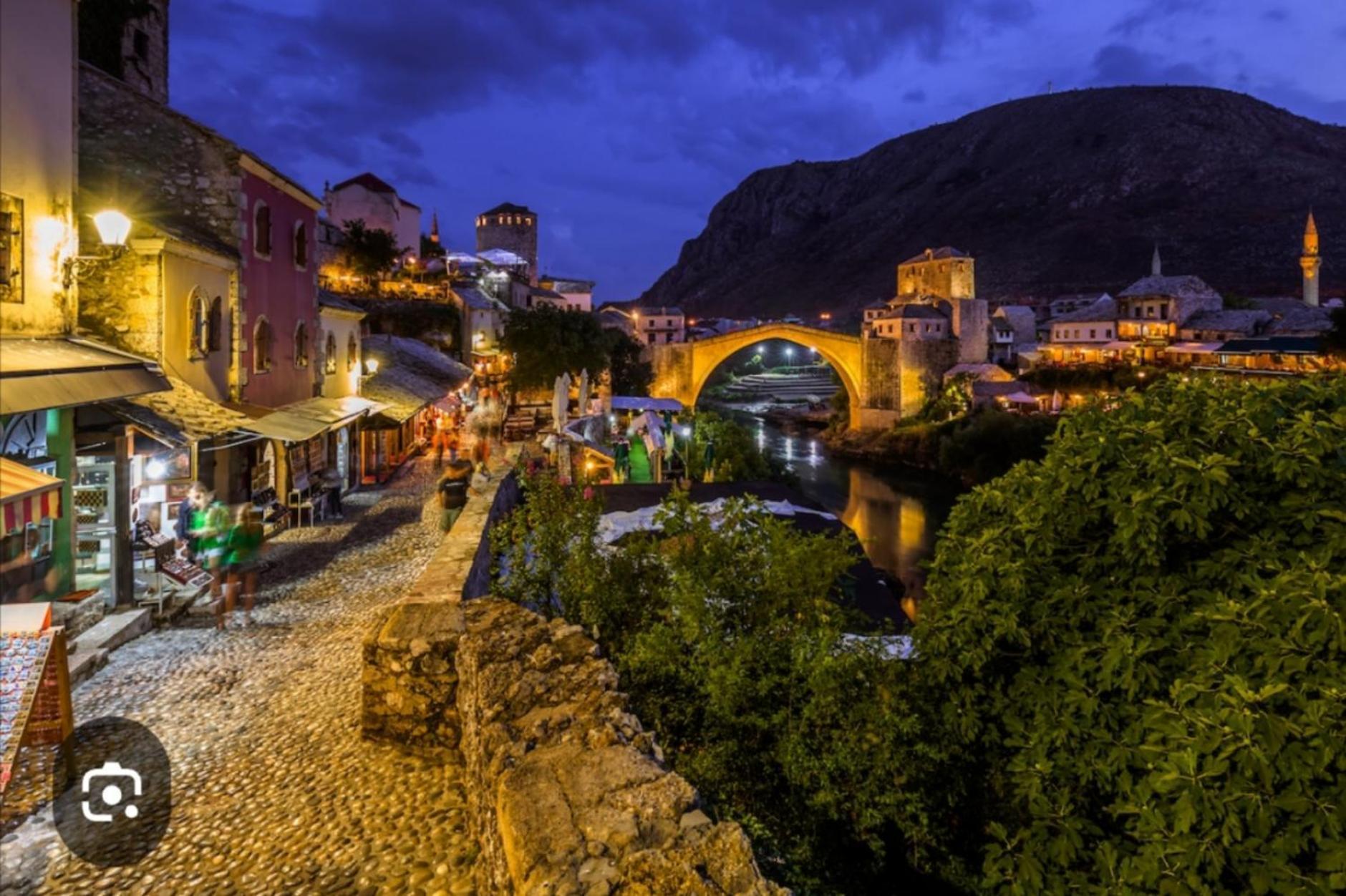 Zara Apartment With Terrace Near Old Town Mostar Exterior foto