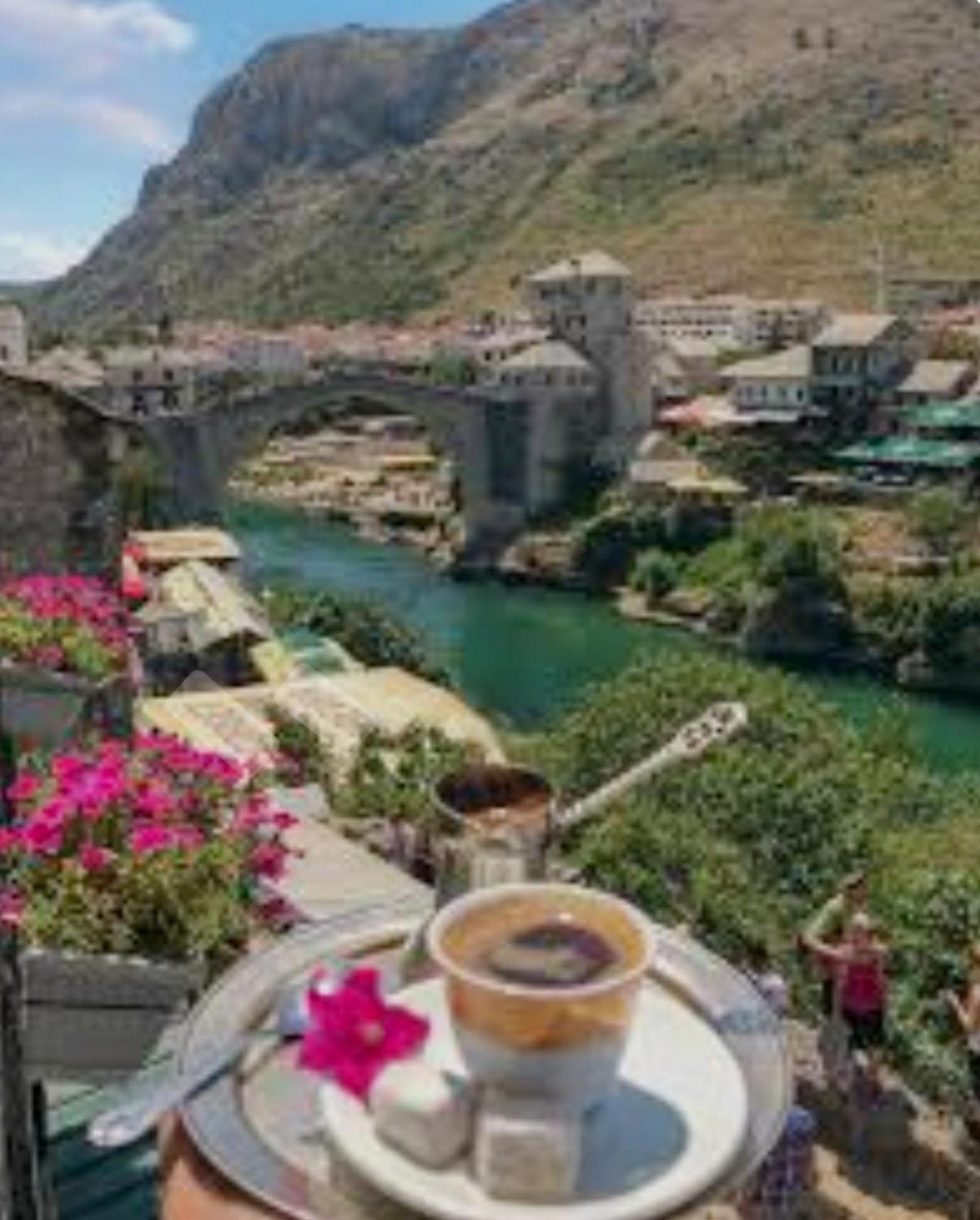 Zara Apartment With Terrace Near Old Town Mostar Exterior foto