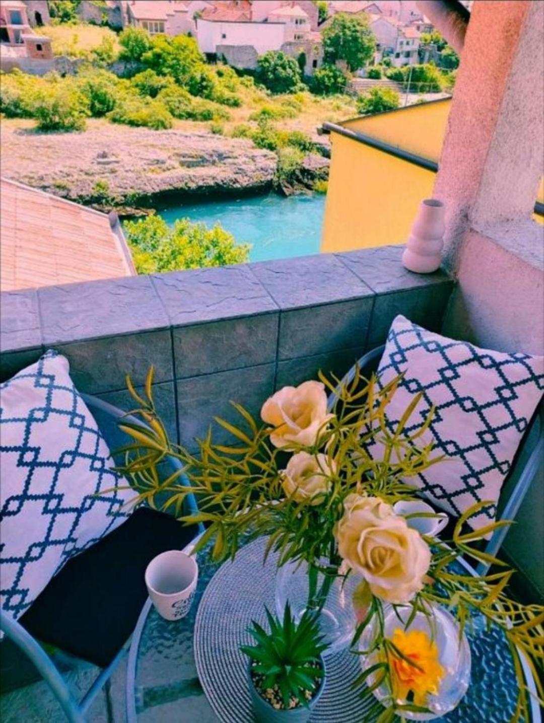 Zara Apartment With Terrace Near Old Town Mostar Exterior foto